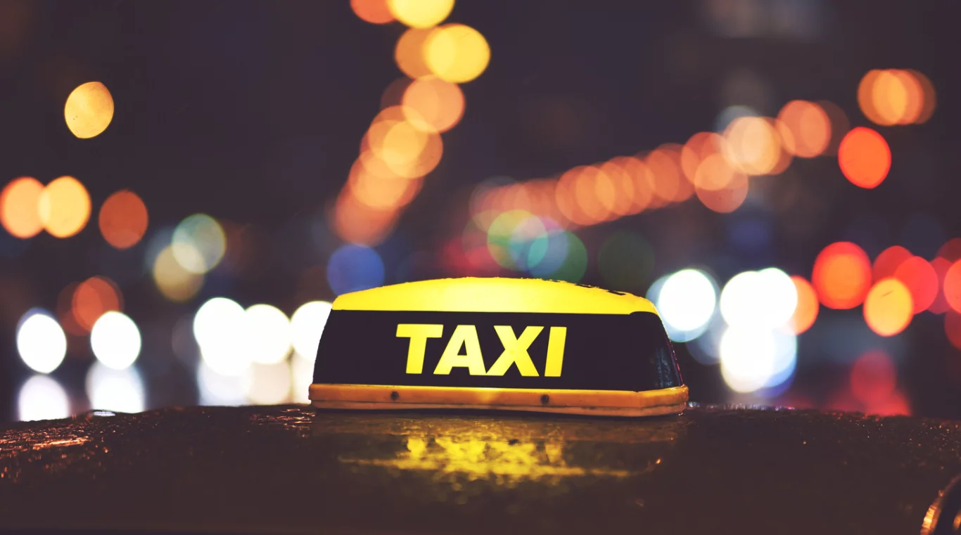 taxi_lumineux-medoc